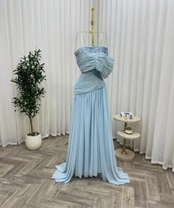 فستان سهرة لون سماوي