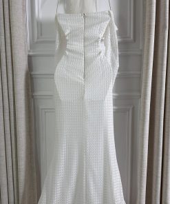 Alternative view of فستان سهرة أبيض أنيق