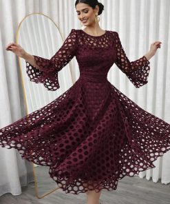 Alternative view of فستان سهرة بالوان مختلفه