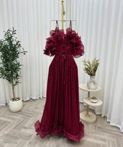 Alternative view of فستان سهرة عنابي طويل