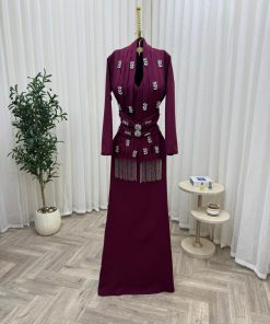 Alternative view of فستان سهرة عنابي فخم