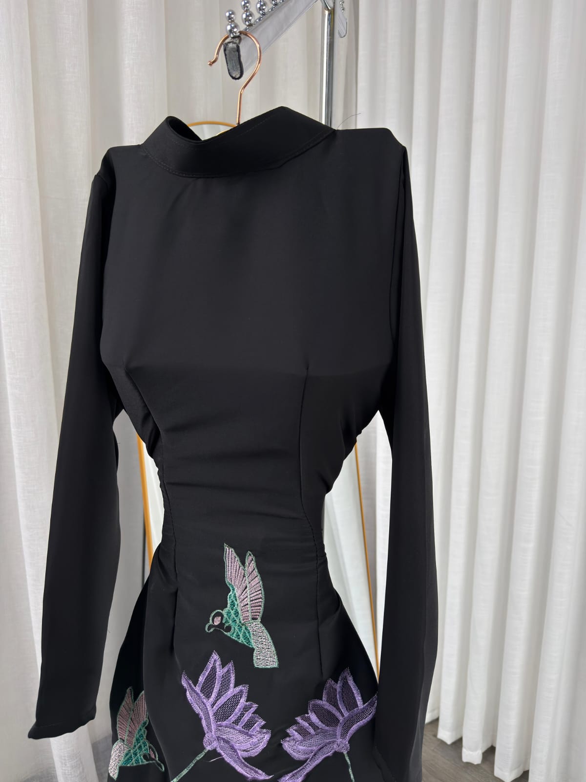 فستان سهرة لون اسود - الصورة 5