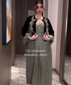 فستان سهرة لون اخضر في اسود