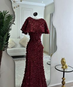 Alternative view of فستان سهرة عنابي طويل