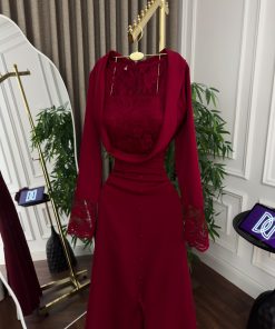 Alternative view of فستان سهرة لون أحمر طويل