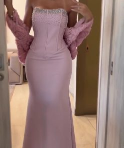 فستان سهرة لون وردي