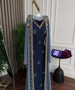 Alternative view of جلابية كحلي مع عباية مطرزة فاخرة