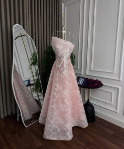 فستان سهرة وردي