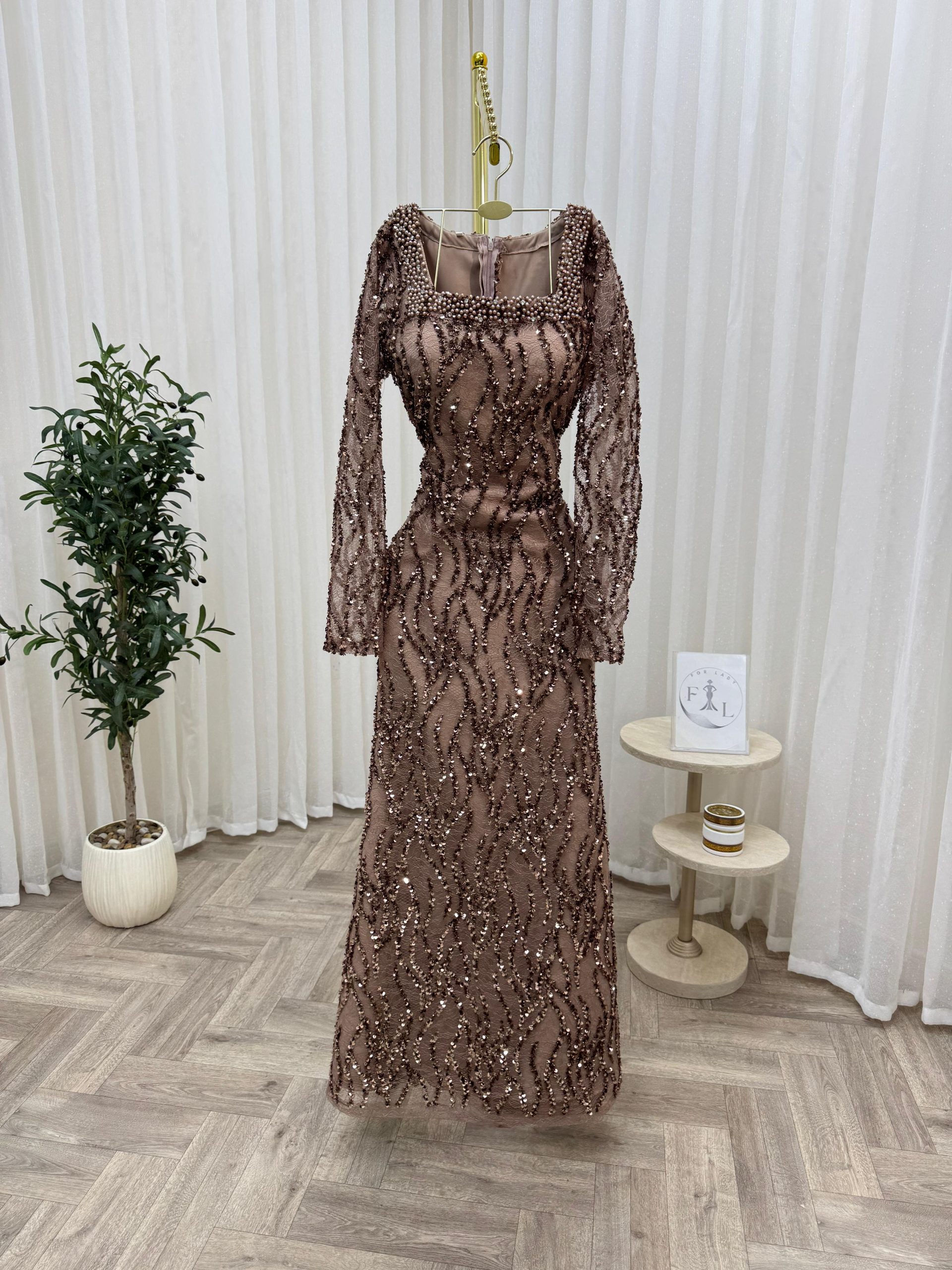 فساتين سهرة فخمة طويلة مطرزة - الصورة 5