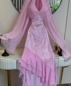 فستان سهرة وردي فاخر