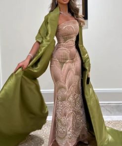 فستان سهرة نود فاخر بتطريز أنيق