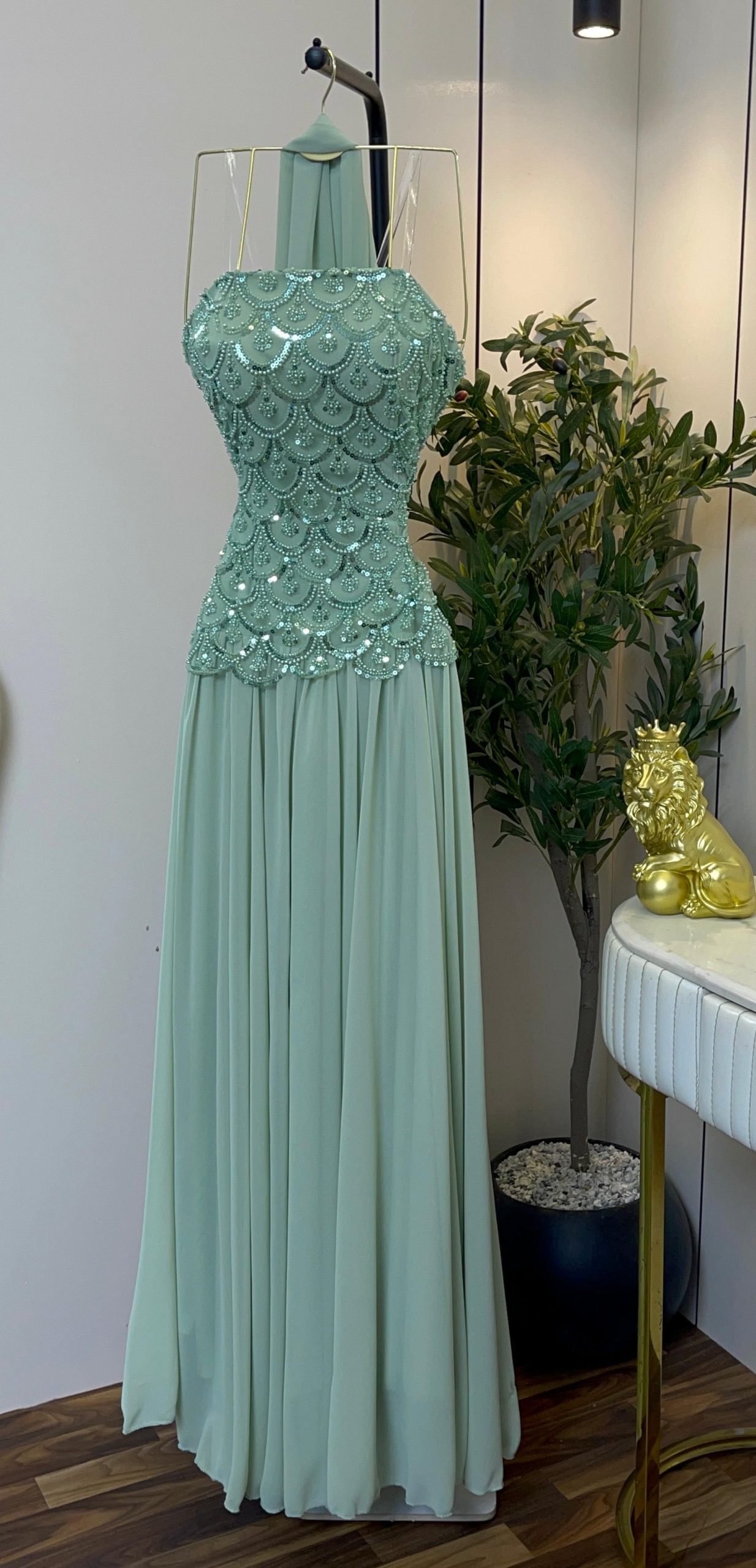 فستان سهرةناعم فاخر بتطريز - الصورة 5