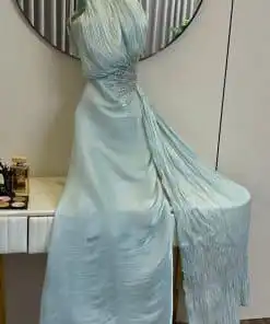 Alternative view of فستان سهرة سماوي كتف واحد