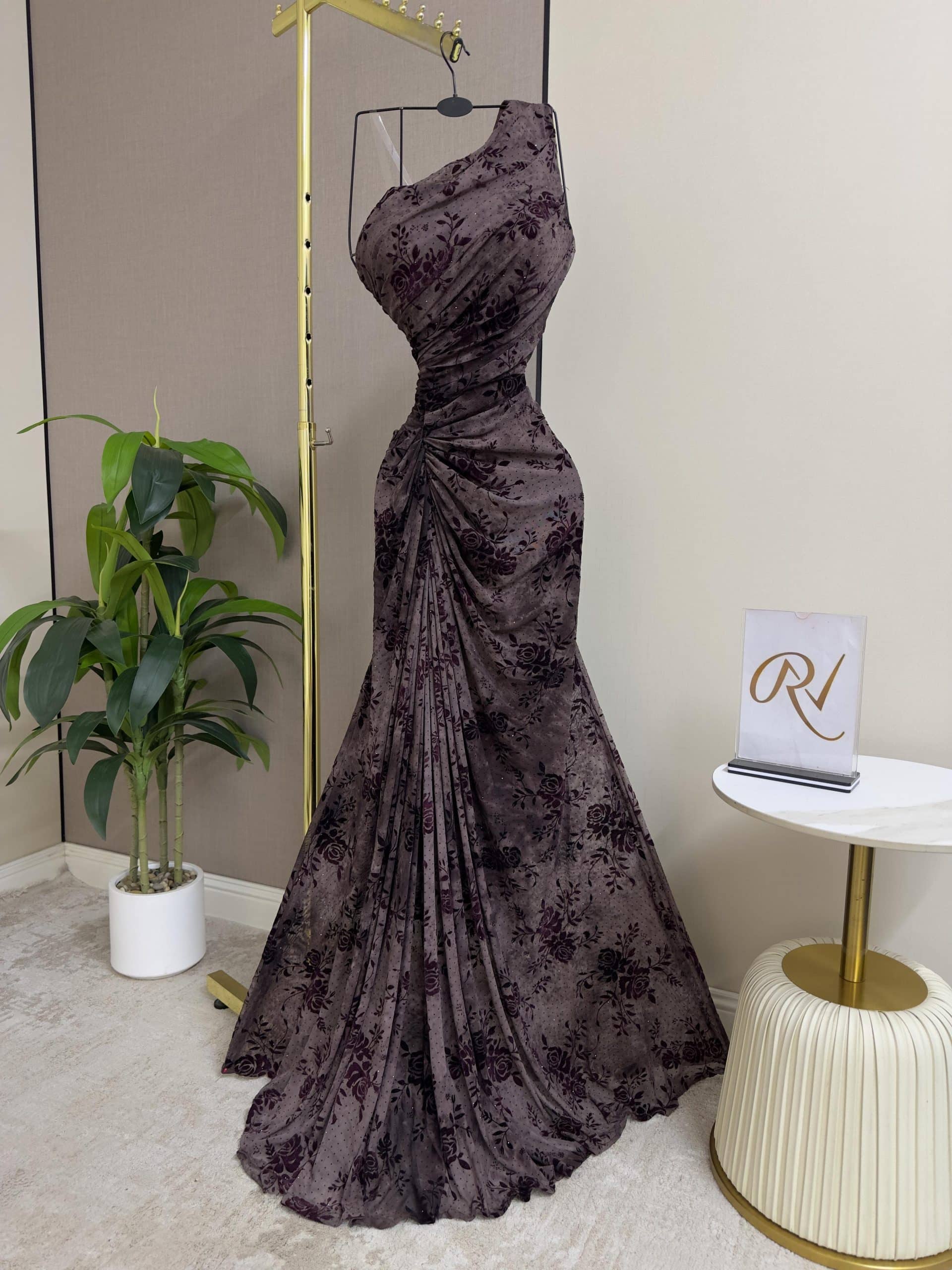 فستان سهرة أنيق كتف واحد بنقشة ورود - الصورة 2