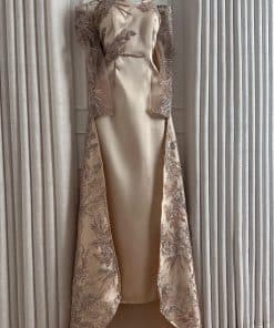 Alternative view of فستان سهرة طويل بيج مطرز تصميم فاخر للمناسبات الراقية