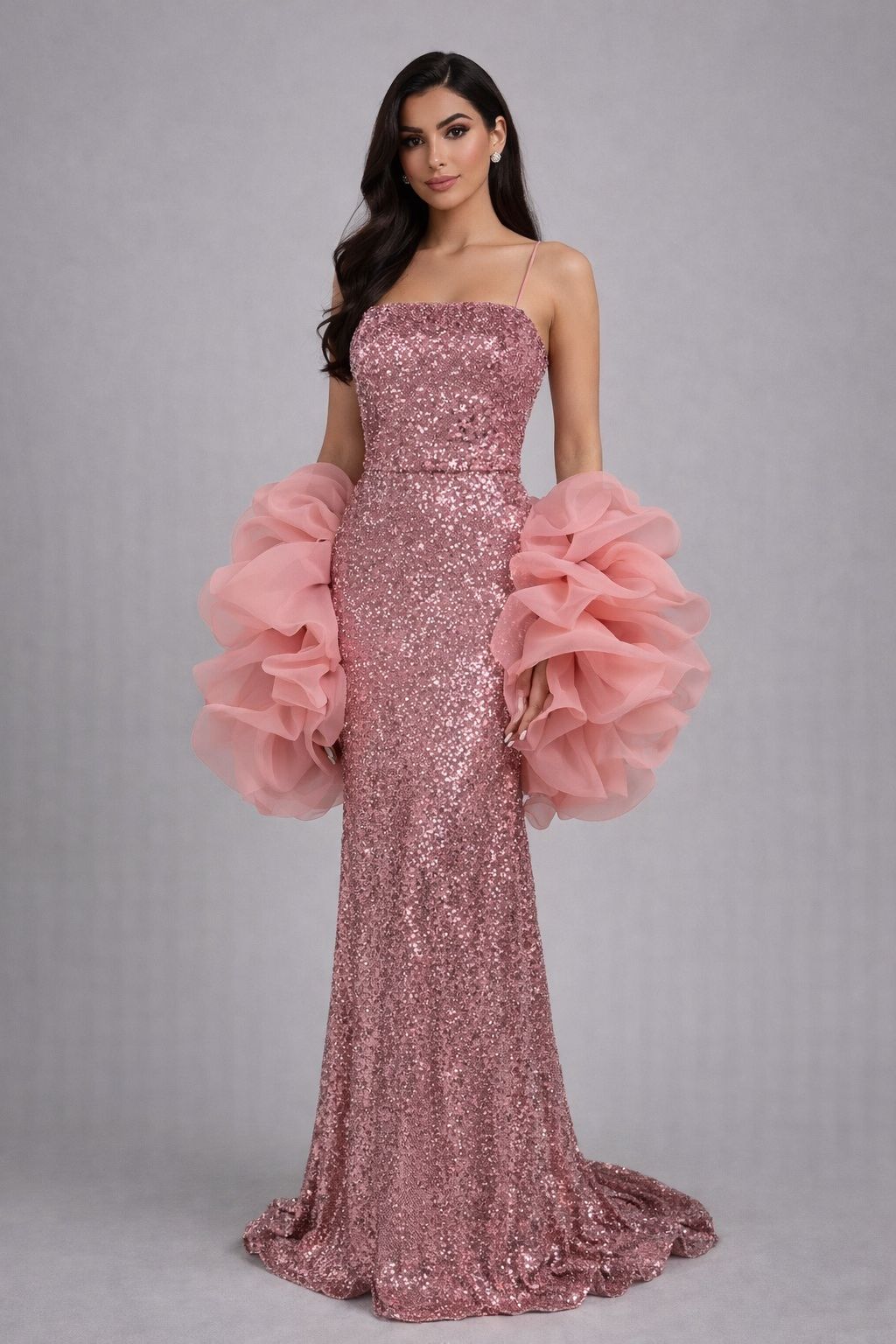 فستان سهرة وردي لامع فخم بذيل طويل | فساتين حفلات ومناسبات في السعودية