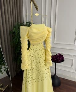 Alternative view of فستان سهرة أصفر فاتح فاخر بأكمام طويلة وتطريز لامع