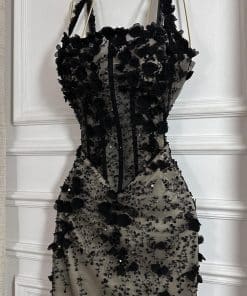 Alternative view of فستان سهرة دانتيل أسود مطرز بتفاصيل ثلاثية الأبعاد