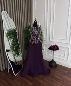 Alternative view of فستان سهرة بنفسجي فاخر بتطريز لامع وتصميم أنيق بقصة ميرميد