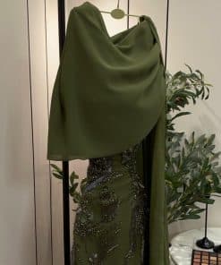 Alternative view of فستان سهرة طويل مطرز بتصميم أنيق للنساء