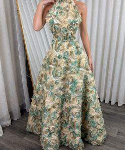 فستان العيد فاخر ثلاثي الأبعاد مزين بالورود