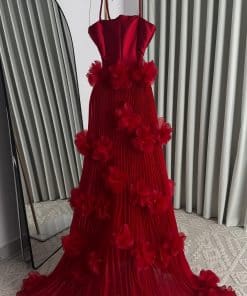 Alternative view of فستان سهرة أحمر فاخر وتصميم أنيق