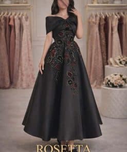 فساتين منفوشة