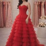 فساتين سهرة لون أحمر