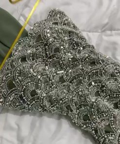 Alternative view of فستان سهرة أخضر ضيقة مع شال أنيق