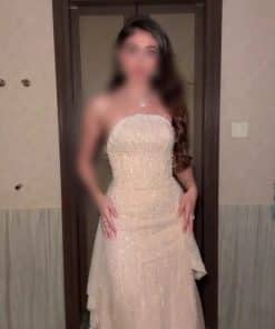 فستان سهرة بدون أكمام بقصة أنيقة فاخرة