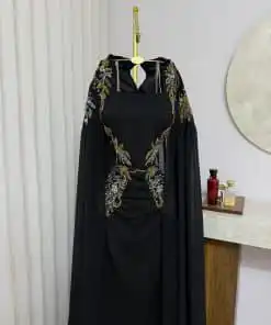 Alternative view of فستان سهرة أسود فاخر بكاب