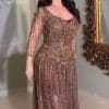 فستان سهرة بني فاخر لامع بتصميم كورسيه ورباط خلفي