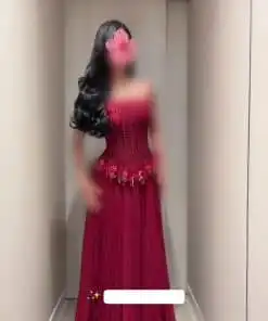 فستان سهرة عنابي بليسيه بتوب مطرز