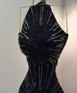 Alternative view of فستان سهرة أسود فاخر مرصع بالترتر الذهبي بتصميم ساحر