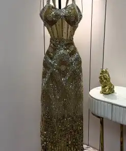 Alternative view of فستان سهرة ذهبي فاخر مرصع بالترتر والكريستال