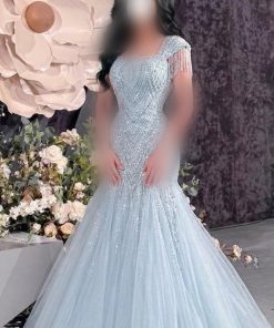 فستان سهرة أزرق سماوي فاخر بتطريز لامع