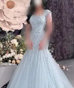 فستان سهرة أزرق سماوي فاخر بتطريز لامع