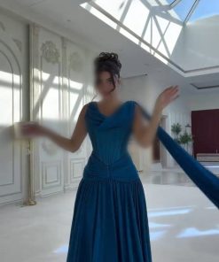 فستان بترولي طويل بكورسيه ووشاح