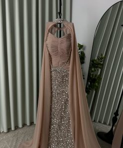 فستان سهرة روز غولد طويل