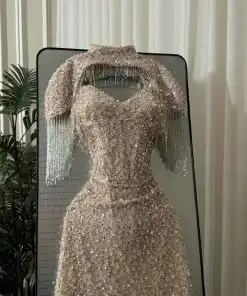 Alternative view of فستان سهرة مرصع بالكريستال مع شال كتف بالشراشيب