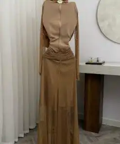 Alternative view of فستان سهرة ذهبي براق بتصميم شبكي فاخر وأكمام طويلة