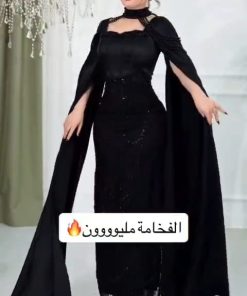 Alternative view of فستان سهرة أسود طويل بتصميم كاب خلفي منسدل وياقة كورسيه مرصعة باللؤلؤ والترتر